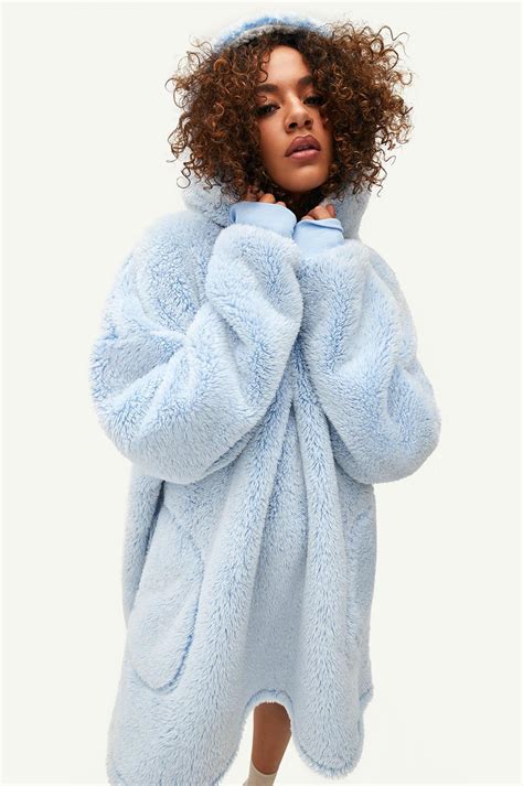 Meet The Snuddie, The Best Oversized Hooded Blanket For 2023 | Primark