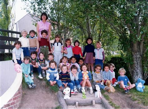 Photo de classe Année maternelle France Bloch drancy de 1982, ECOLE MATERNELLE FRANCE BLOCH ...