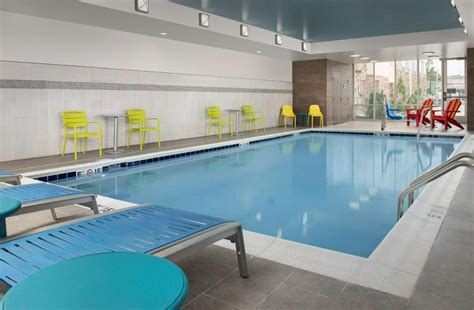 The 20 Best Hotels with Indoor Pools in Columbus, Ohio