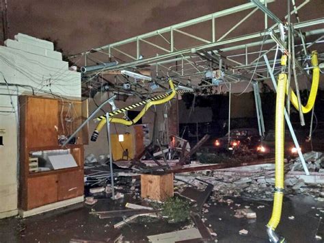 City of Dallas (TX) Assesses Tornado Damage | 2 – NW Fire Blog