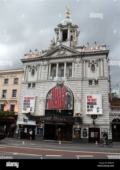 Victoria Palace, London Stock Photo - Alamy