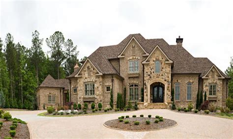 #CasasMiAntojo | Brick house designs, House exterior, Luxury homes dream houses