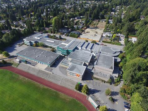 West Vancouver Secondary School - 1750 Mathers Ave, West Vancouver, BC V7V 2G7, Canada