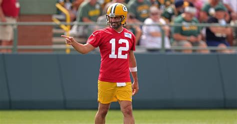 Aaron Rodgers Says He's '100% All-In' After Agreeing to Revised Packers Contract | News, Scores ...