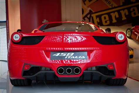 File:Ferrari 458 Italia Back.jpg - Wikimedia Commons