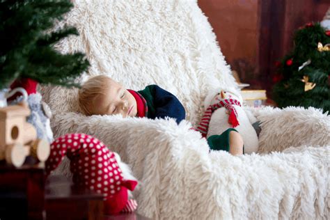 15 Adorable Ways To Make Baby's First Christmas Memorable - Pregnant Mama ­Baby Life