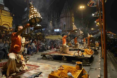 Ganga Aarti in India: Rishikesh, Haridwar, and Varanasi