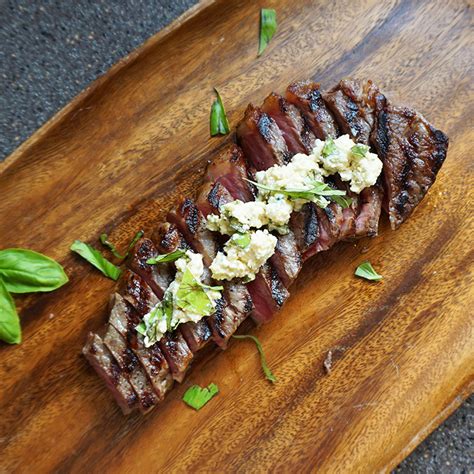 Pan-seared New York Strip steak | Bijoux & Bits