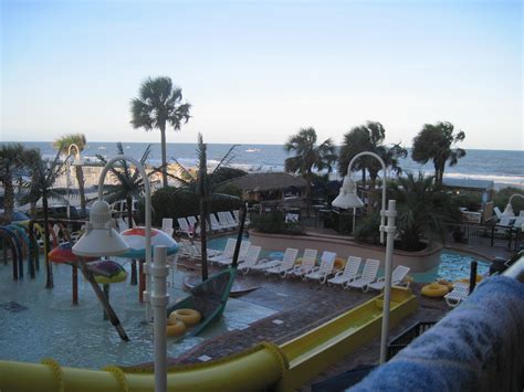 Sea Crest Resort in Myrtle Beach | Myrtle beach resorts, Beach vacation ...