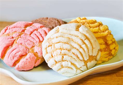 Mexican Pan de Dulce (Conchas) Recipe | Travel Food Atlas