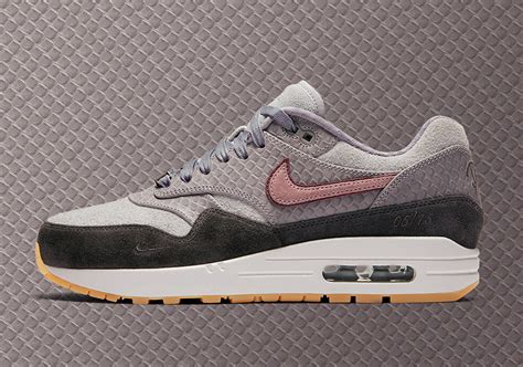 Nike Paris Air Max 1 Bespoke AO0864-991 Release Date | SneakerNews.com