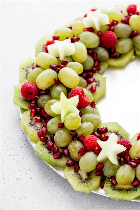 Christmas Fruit Wreath - Haute & Healthy Living