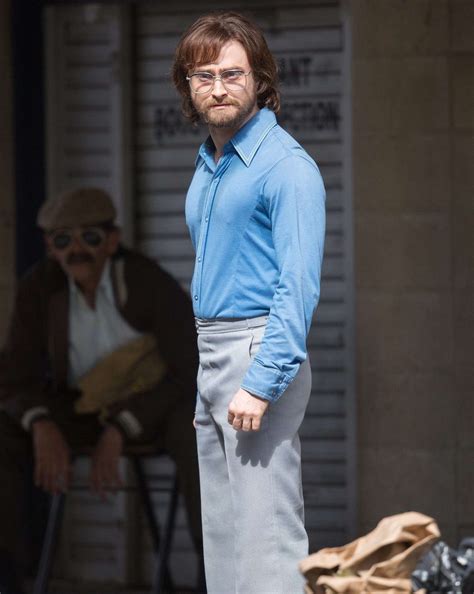 Daniel Radcliffe Looks Unrecognizable on the Set of His New Thriller | PEOPLE.com