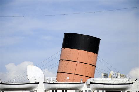 Funnel Of Queen Mary Cruise Ship Free Stock Photo - Public Domain Pictures