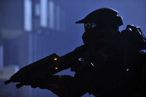 'Halo 4: Forward Unto Dawn' Set Photos, Story Details | Game Rant