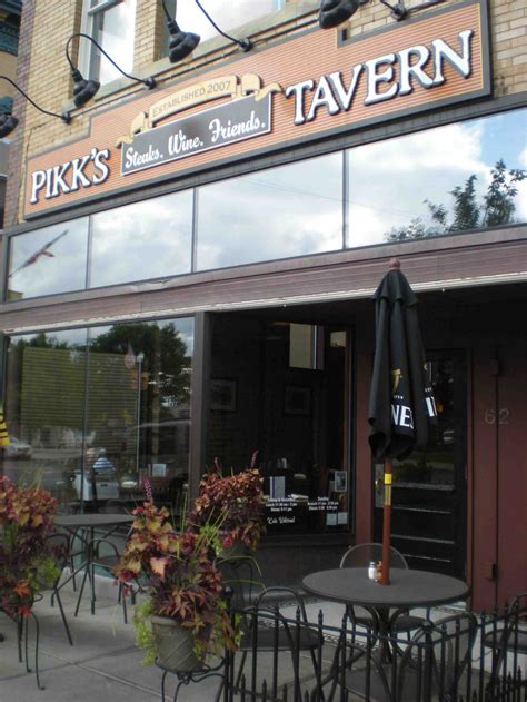 Pikk’s Tavern in Valparaiso, Indiana – Little Indiana