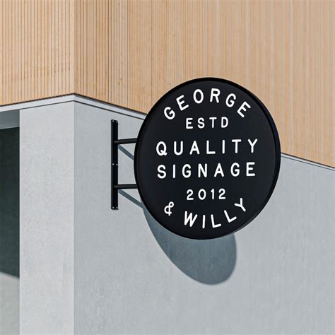 Big Round Sign | Large Metal Business Sign | George & Willy – George & Willy EU