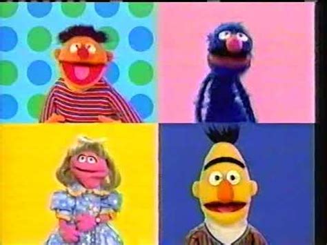 Play With Me Sesame Theme (Noggin) - YouTube