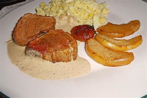 Pork Fillet with Apples in Creamy Calvados Sauce