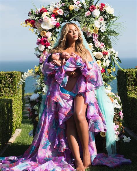 Sir and Rumi carter | LiteFavorites.com