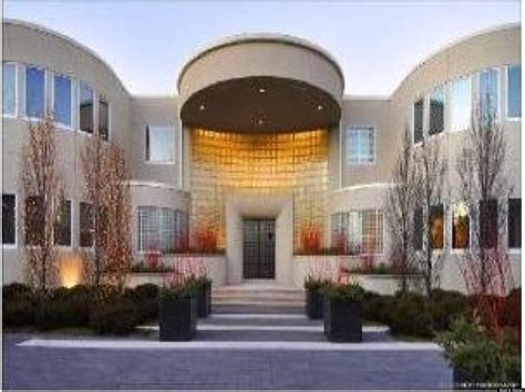 Michael Jordan Highland Park Mansion: His Airness Cuts $8 Million From The Asking Price (PHOTOS)