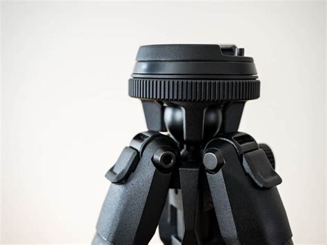 Peak Design Travel Tripod Carbon Fiber Review - Is it worth it? - Going ...