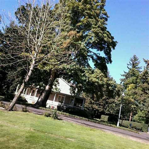 Fort Vancouver Officers Row - Historic Site in Vancouver