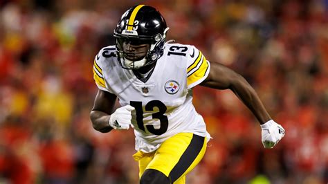 Cowboys sign former Steelers WR James Washington to one-year deal