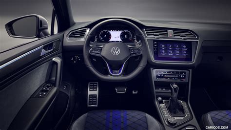 2021 Volkswagen Tiguan R - Interior, Cockpit | Caricos