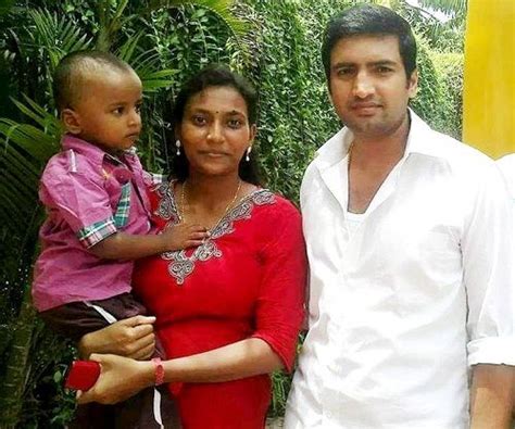 Santhanam Height, Weight, Age, Wife, Biography & More » StarsUnfolded