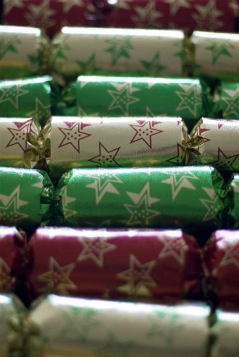 Photo of festive cracker background | Free christmas images
