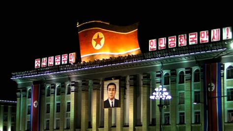 Kim Il Sung Square At Night Pyongyang DPRK North Korea - YouTube