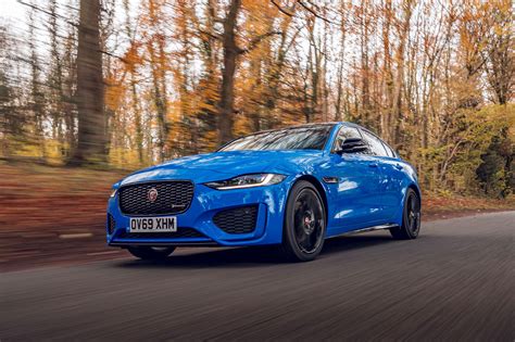 2020 Jaguar XE R-Dynamic Reims Edition - Free download car wallpapers - MotorTread