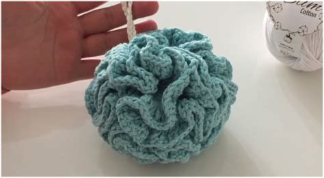 Crochet Easy Beautiful Pom Pom - Love Crochet