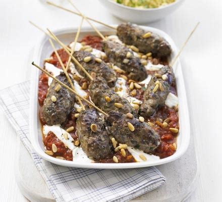 Moroccan kofte with spicy tomato sauce recipe | Arabic Food Recipes