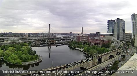 Boston Webcam - Leonard P. Zakim Bunker Hill Memorial Bridge [LIVE]