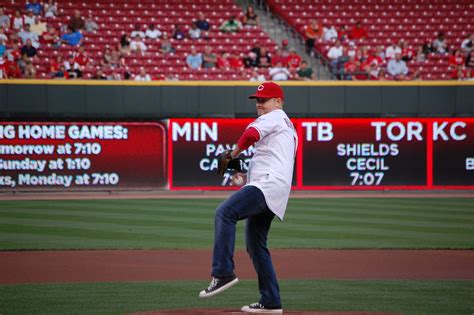 Mike Henry throwing the opening pitch at the Cincinnati Reds game | Cincinnati reds game, Reds ...