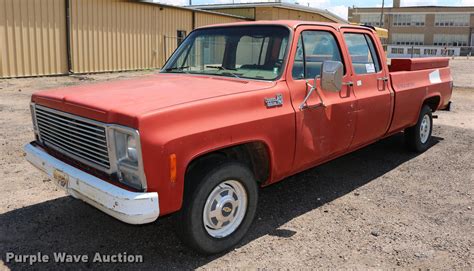 1980 Chevrolet Custom Deluxe 20 Crew Cab pickup truck in Atwood, KS | Item DB9270 sold | Purple Wave