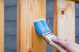 Guide and Tips for Choosing The Right Exterior Paint for Wood