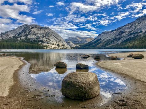 A lovely morning at Tenaya Lake in Yosemite NP : r/NationalPark