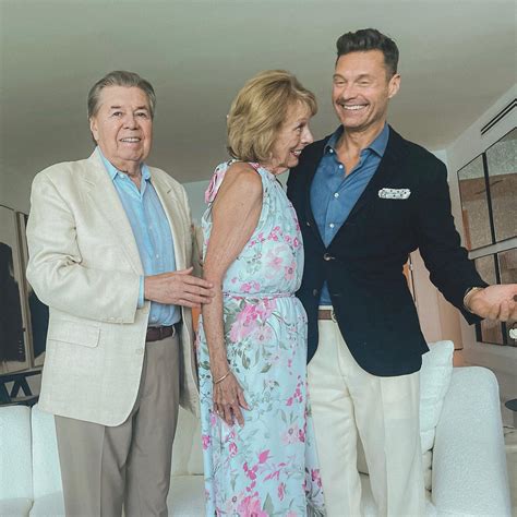 Ryan Seacrest shares rare new off-duty photo with parents days before ...