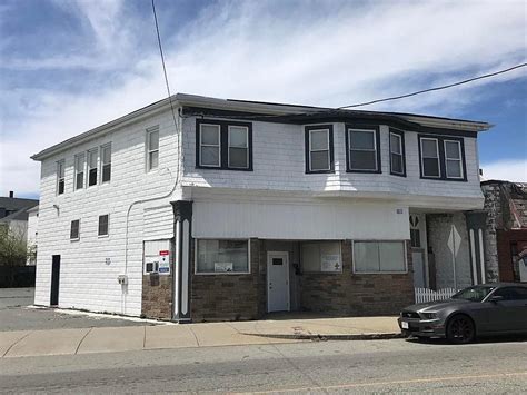 New Bedford's Notorious Big Dan's Tavern Is For Sale