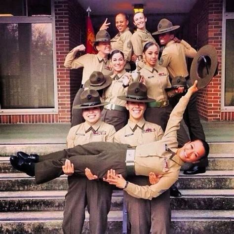 These female Marine Drill Instructors are pretty intense (22 Photos) | oorah // usmc | Female ...