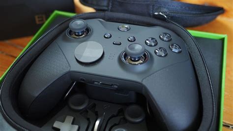 Xbox Elite Controller Sequence 2 vs. Elite Core: Is it definitely worth ...