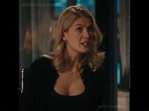 Rosamund Pike's Best Ever Cleavage - Jack Reacher Movie - YouTube