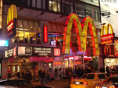File:McDonalds Times Square.JPG - Wikipedia