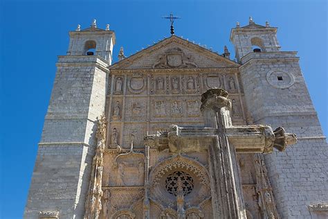 10 Amazing Gothic Style Churches - WorldAtlas