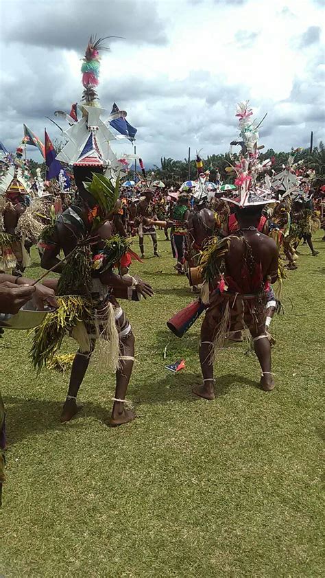 West New Britain Culture and Traditions. | Kimbe