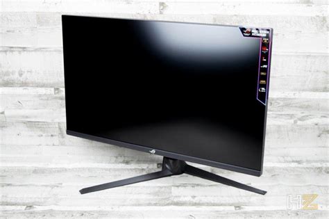 review of this 32" 4K gaming monitor - Gearrice