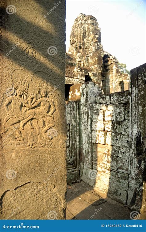 Wand Carvings ANG-Kor Wat stockbild. Bild von ernten - 15260459